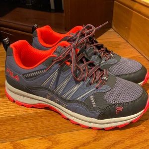 Gray and orange Fila running sneakers, size 9.